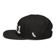 Load image into Gallery viewer, 951 Area Code Snapback Hat